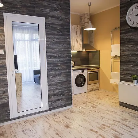 Flower Home 1 Appartement *